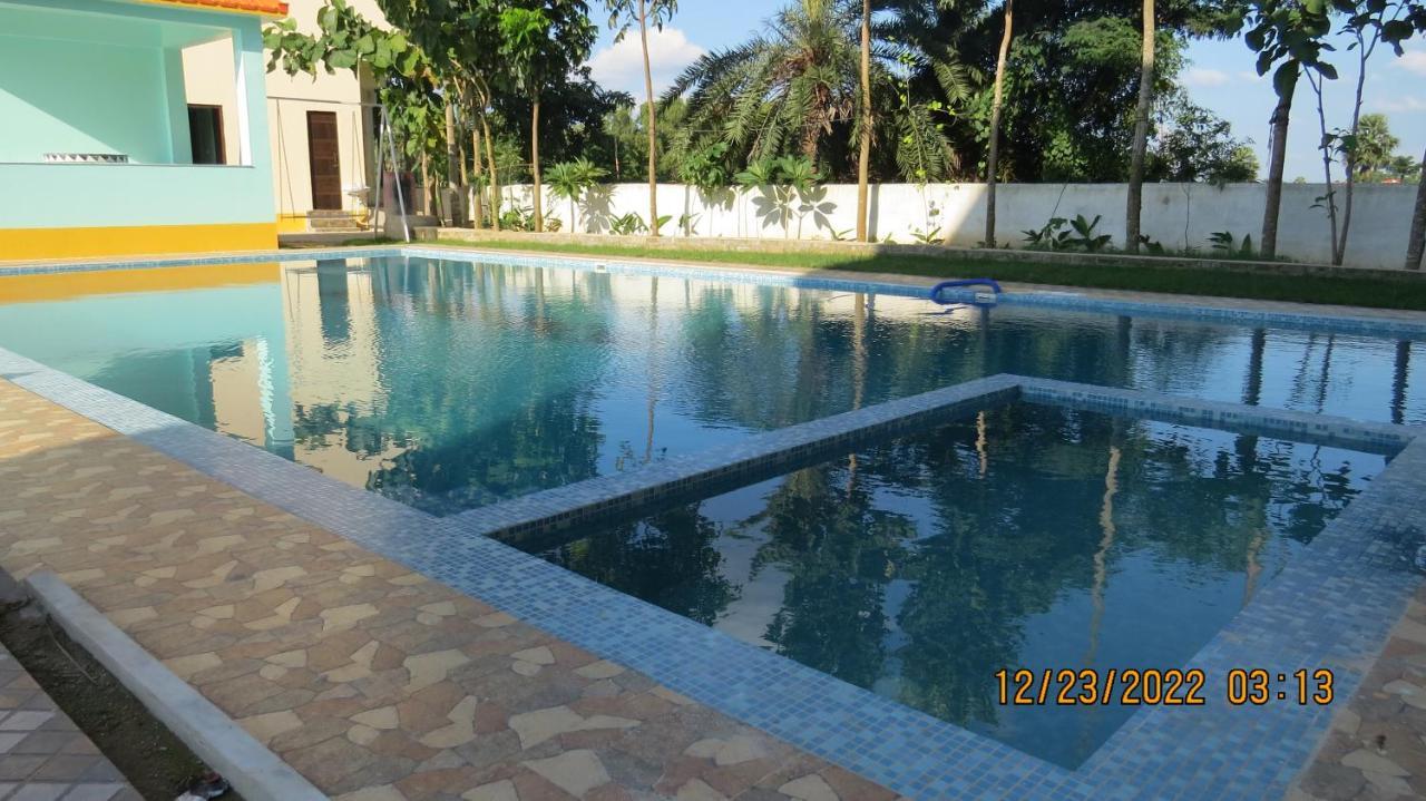 Hotel Unique Shantiniketan Sri Niketan Zewnętrze zdjęcie