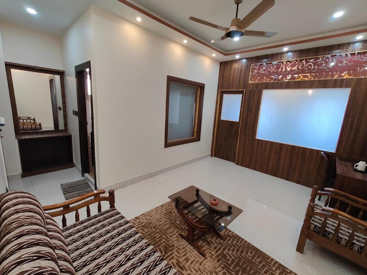 Hotel Unique Shantiniketan Sri Niketan Zewnętrze zdjęcie