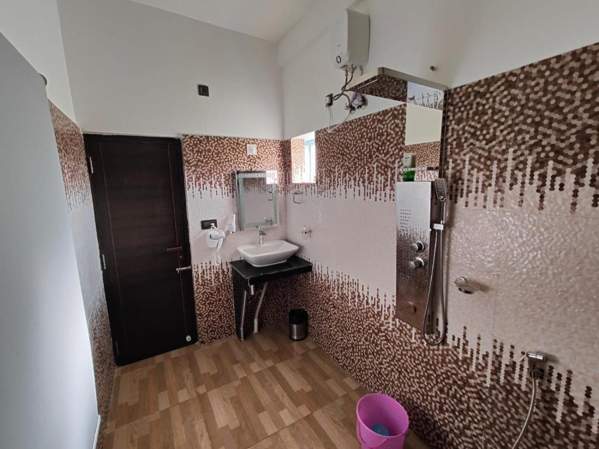 Hotel Unique Shantiniketan Sri Niketan Zewnętrze zdjęcie